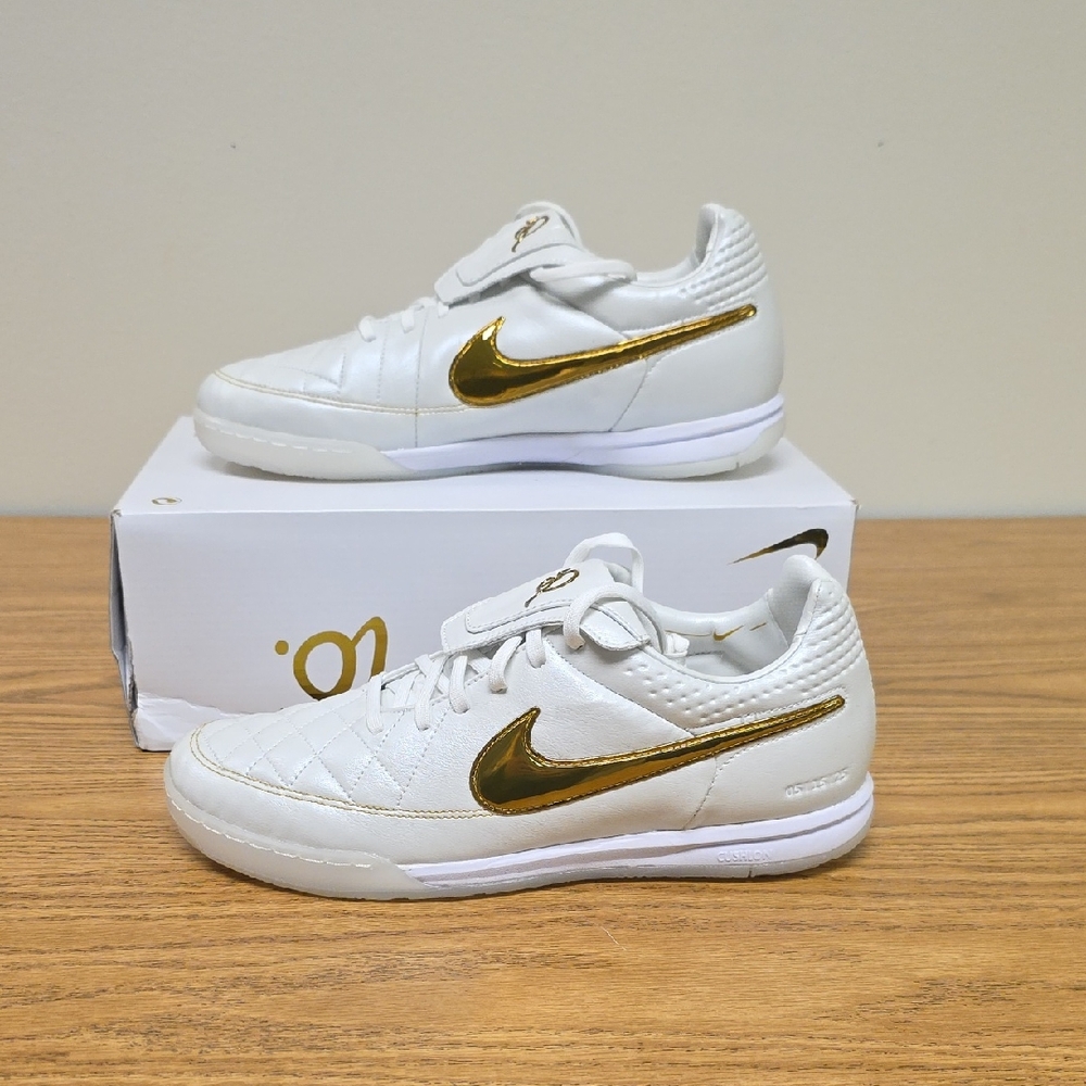 Nike Tiempo Legend SE Ronaldinho Touch of Gold Indoor Men's Size 9 IF4389-100
